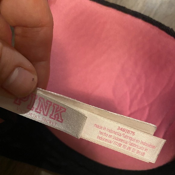 34B PINK BRA this belonged to my daughter and no longer fits her - Picture 2 of 3